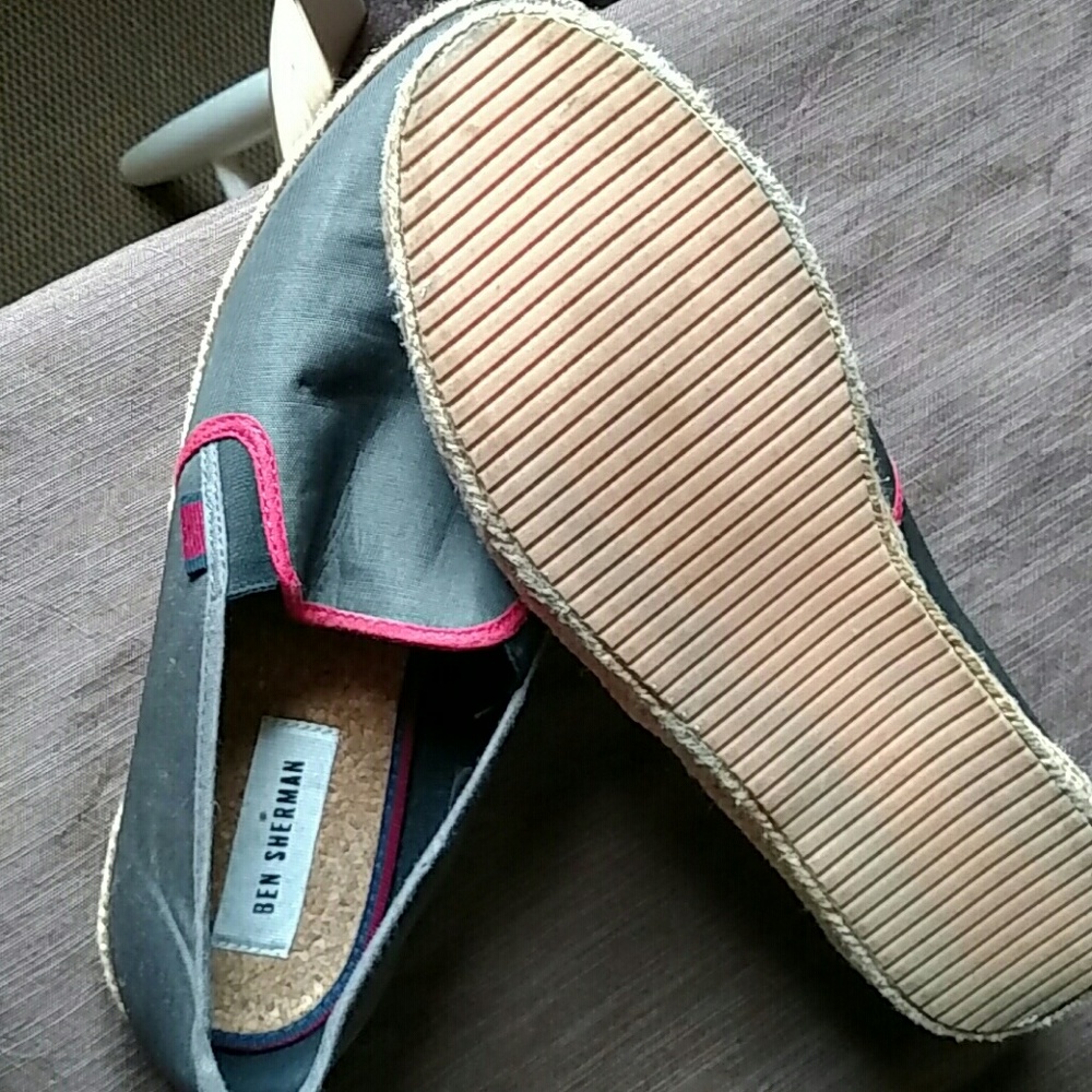 Shoes - Picture 2 of 2